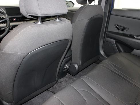 Used 2025 Hyundai Elantra Sport FWD image 20