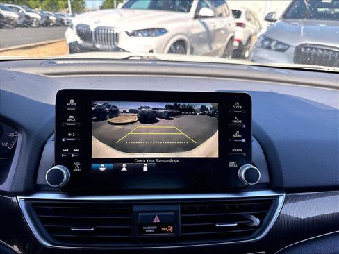 Used 2019 Honda Accord Sport image 16