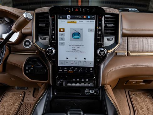 Used 2024 RAM 3500 Limited w/ Safety Group image 21