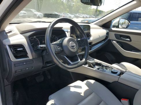 Used 2023 Nissan Rogue SL w/ SL Premium Package AWD/4WD image 16