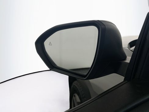 Used 2025 Hyundai Tucson SEL FWD image 16