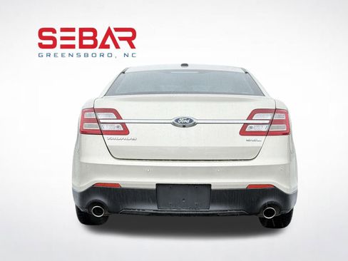 Used 2018 Ford Taurus SEL w/ Equipment Group 201A image 7