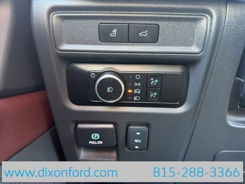 Used 2024 Ford Expedition Max Limited image 18