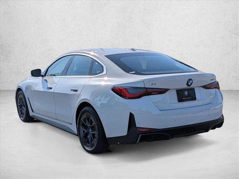 Certified 2023 BMW i4 eDrive40 w/ Premium Package RWD image 8