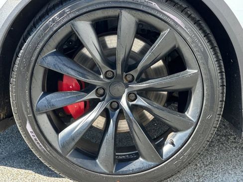 Used 2020 Tesla Model X Performance image 24