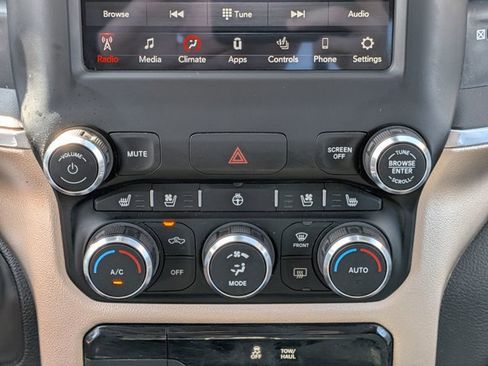 Used 2020 RAM 1500 Laramie image 11