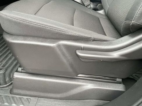 Used 2025 Chevrolet Silverado 1500 W/T w/ WT Value Package image 15