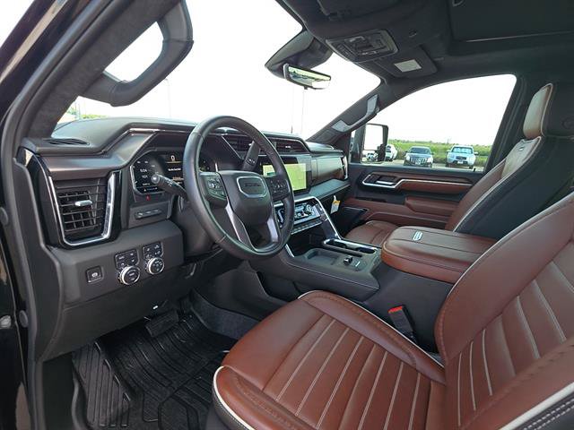 Used 2025 GMC Sierra 2500 Denali Ultimate AWD/4WD image 14