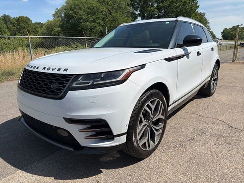 Used 2019 Land Rover Range Rover Velar R-Dynamic SE AWD/4WD image 6