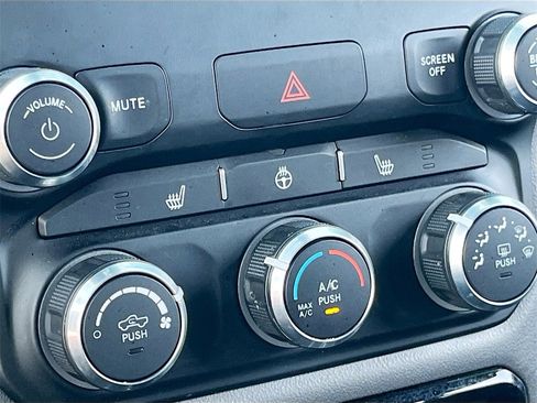 Used 2023 RAM 1500 Big Horn image 19