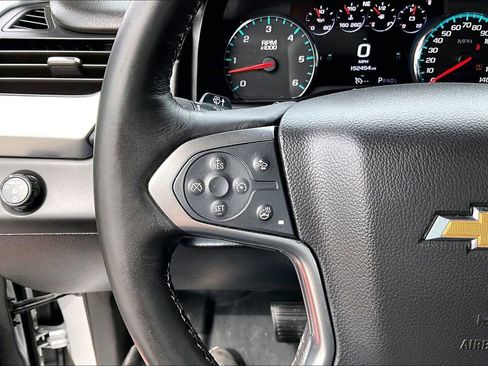 Used 2017 Chevrolet Tahoe Premier RWD image 16