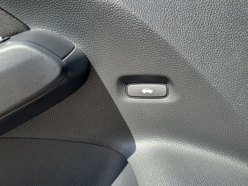 Used 2025 Honda Civic LX image 39