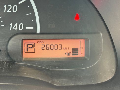 Used 2015 Nissan Versa S FWD image 14