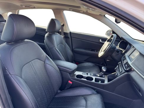 Used 2019 Kia Optima EX w/ Technology Package FWD image 15