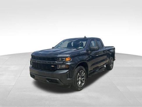 Used 2022 Chevrolet Silverado 1500 Custom w/ Safety Confidence Package AWD/4WD image 29