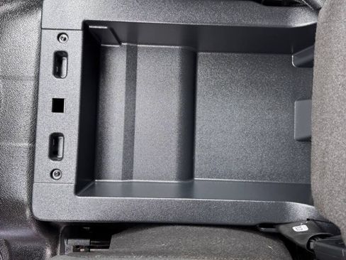 Used 2023 Ford F250 XLT AWD/4WD image 34