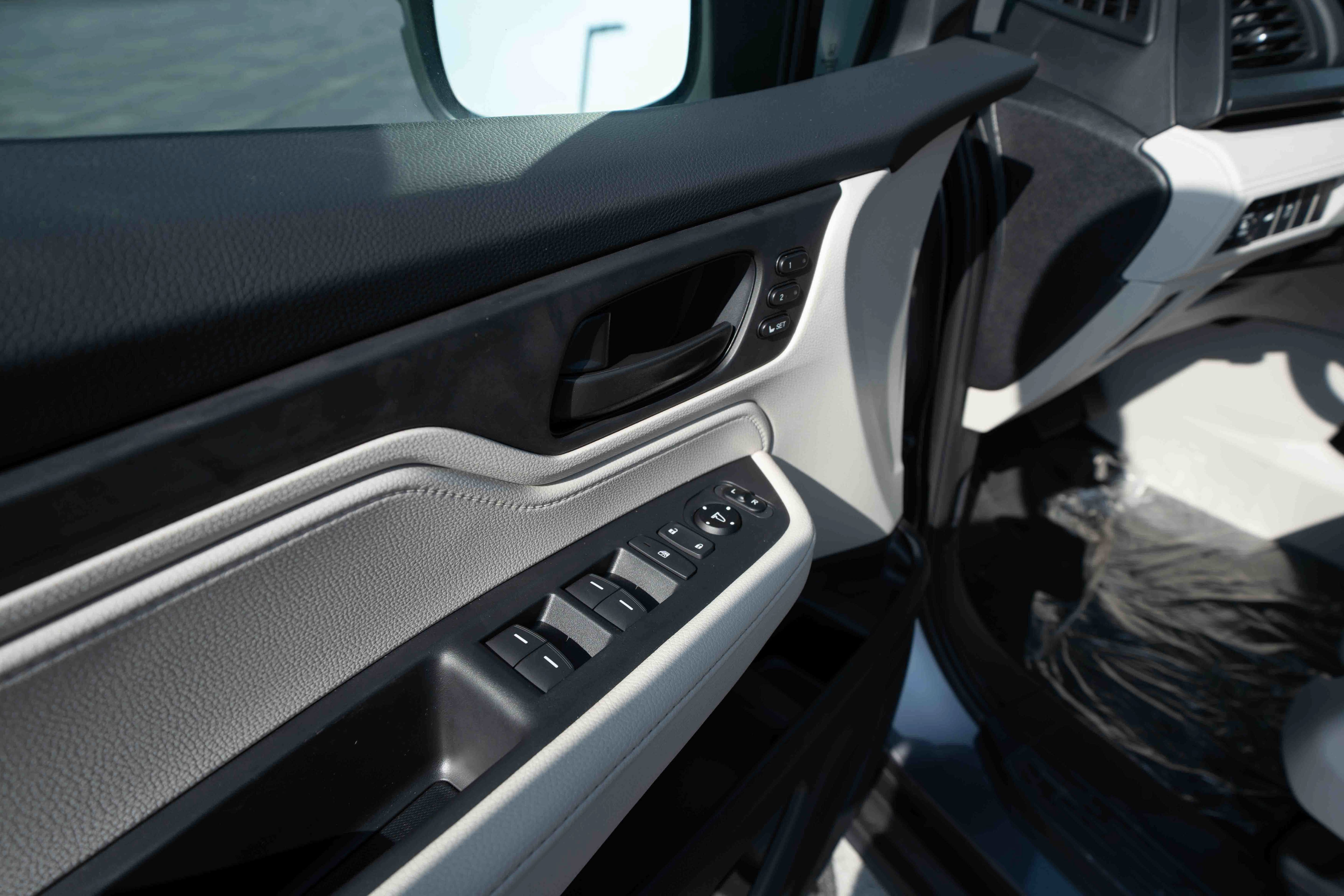 New 2027 Honda Odyssey EX-L image 7