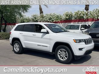 Used 2018 Jeep Grand Cherokee Laredo video 1