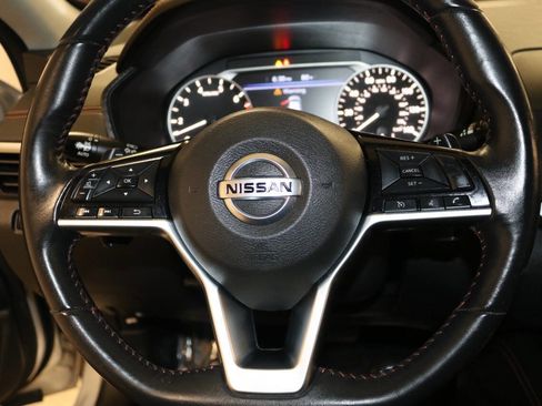 Used 2019 Nissan Altima 2.5 SR AWD/4WD image 39