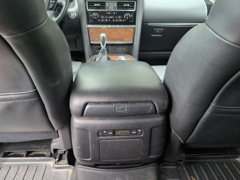 Used 2023 Nissan Armada SL w/ Captain's Chairs Package RWD image 35