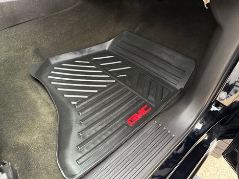 Used 2017 GMC Sierra 1500 SLT image 26