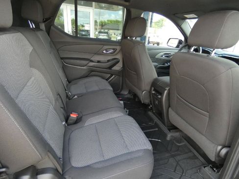 Certified 2023 Chevrolet Traverse LT w/ LPO, Floor Liner Package AWD/4WD image 16