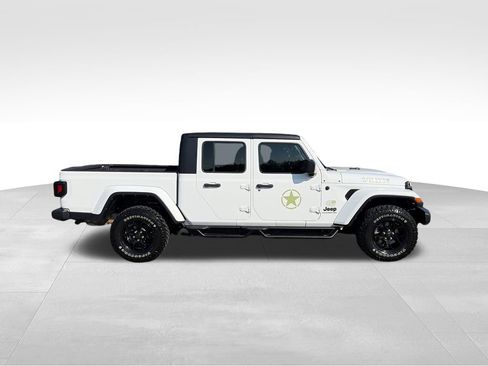 Used 2021 Jeep Gladiator Sport AWD/4WD image 7