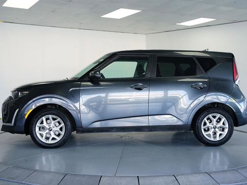 Used 2024 Kia Soul LX w/ Option Group 015 image 3