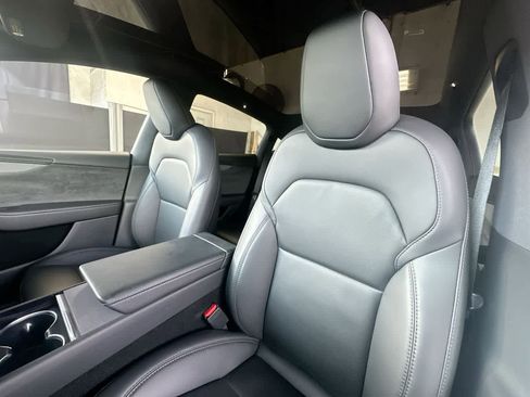 Used 2026 Tesla Model Y AWD image 14