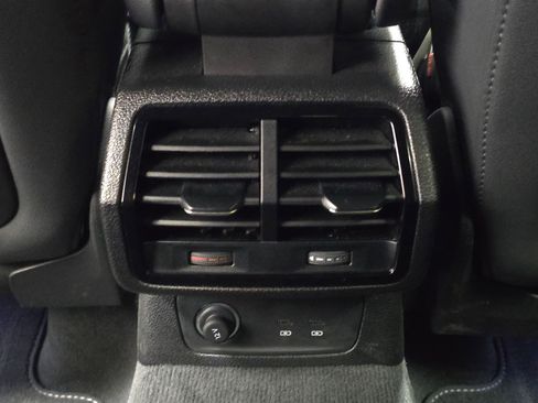 Certified 2025 Audi Q3 2.0T Premium w/ Convenience Package image 18