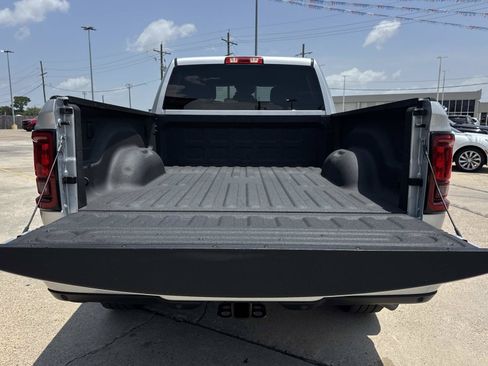 Used 2026 RAM 2500 Big Horn AWD/4WD image 8