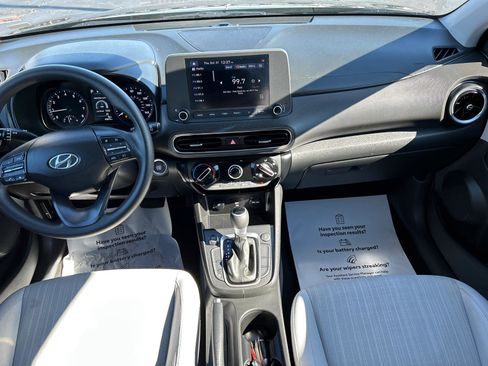 Used 2023 Hyundai Kona SEL image 17