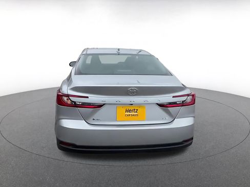 Used 2025 Toyota Camry LE FWD image 17