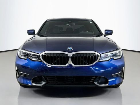 Used 2019 BMW 330i Sedan w/ Convenience Package RWD image 2
