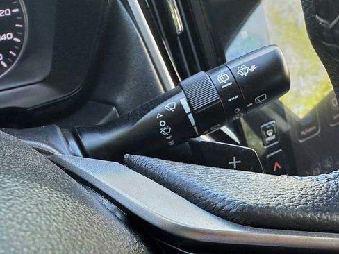 Used 2020 Subaru Outback Premium AWD/4WD image 28