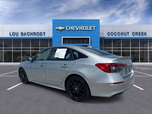 Used 2023 Honda Civic Sport image 6