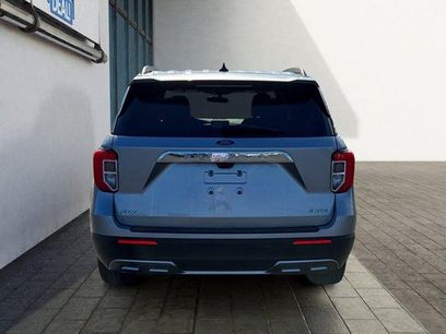 Certified 2023 Ford Explorer XLT w/ Equipment Group 202A