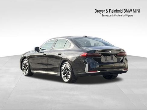 Certified 2025 BMW 530i xDrive 530i xDrive image 4