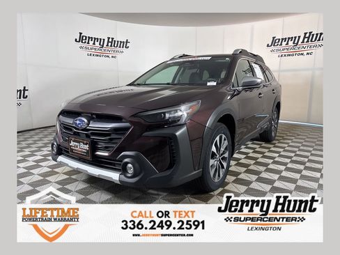 Used 2024 Subaru Outback Touring XT AWD/4WD image 1