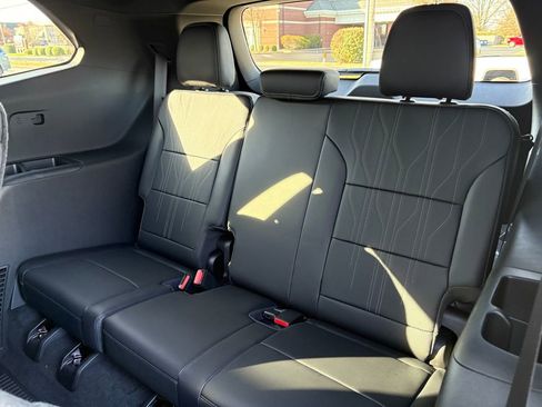 New 2025 Buick Enclave Avenir w/ Super Cruise Package image 42