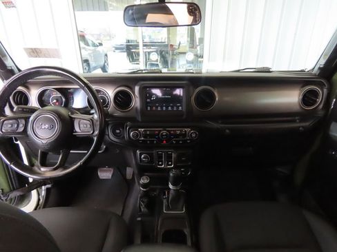 Used 2021 Jeep Wrangler Sport S image 36