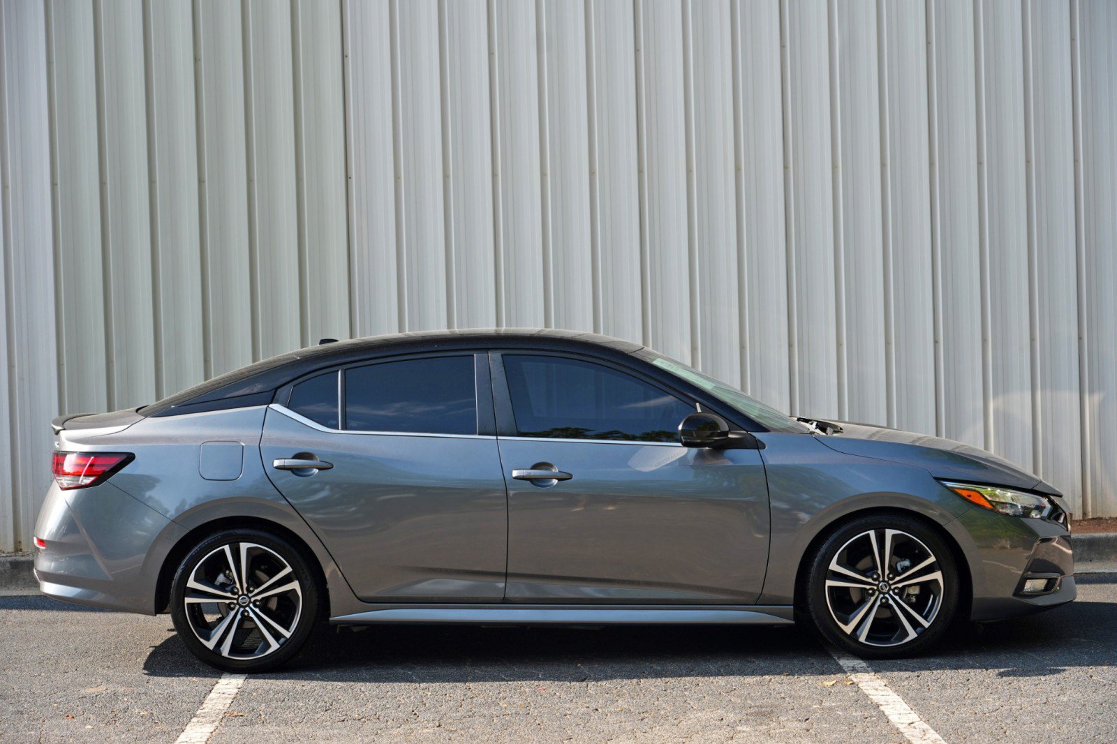 Used 2020 Nissan Sentra SR FWD image 45