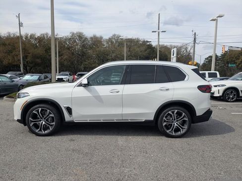 New 2026 BMW X5 sDrive40i image 8