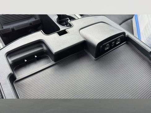 Used 2018 RAM 1500 Sport w/ Sport Premium Group image 19