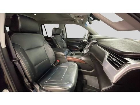 Used 2017 GMC Yukon SLE w/ Convenience Package AWD/4WD image 17