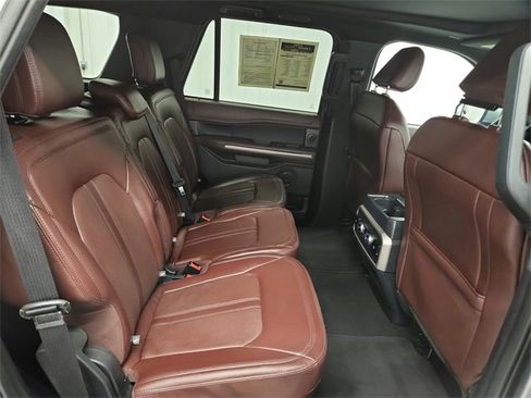 Used 2024 Ford Expedition Limited image 44
