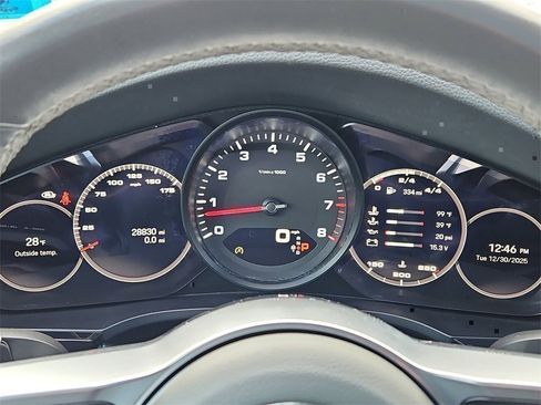 Certified 2022 Porsche Cayenne Coupe image 34