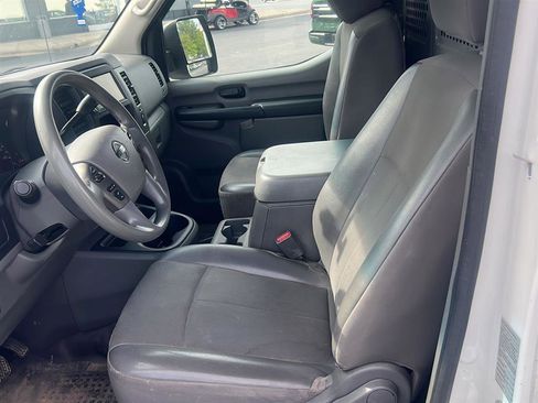 Used 2021 Nissan NV 2500 SV RWD image 7