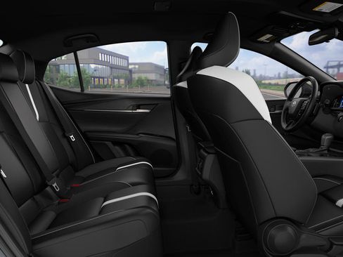 New 2026 Toyota Camry SE Nightshade image 2