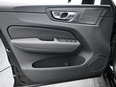 New 2026 Volvo XC60 B5 Ultra w/ Protection Package Premier image 22